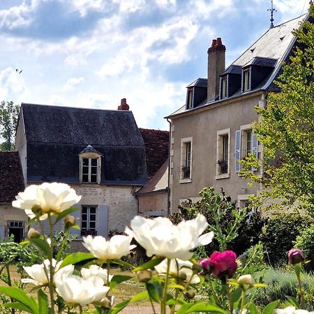 Chambre d'hôtes Au bord de Loire La Marche Exterior foto