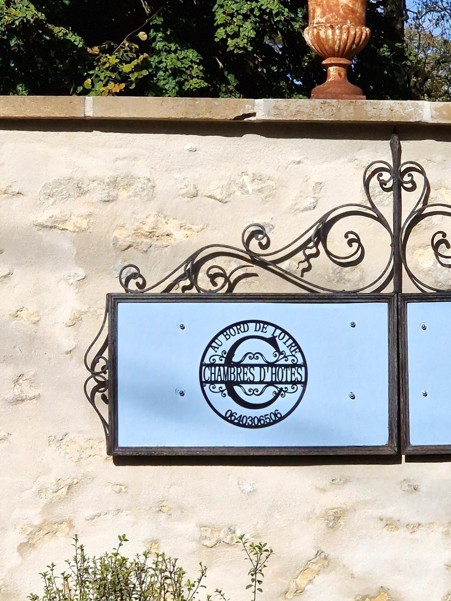 Chambre d'hôtes Au bord de Loire La Marche Exterior foto