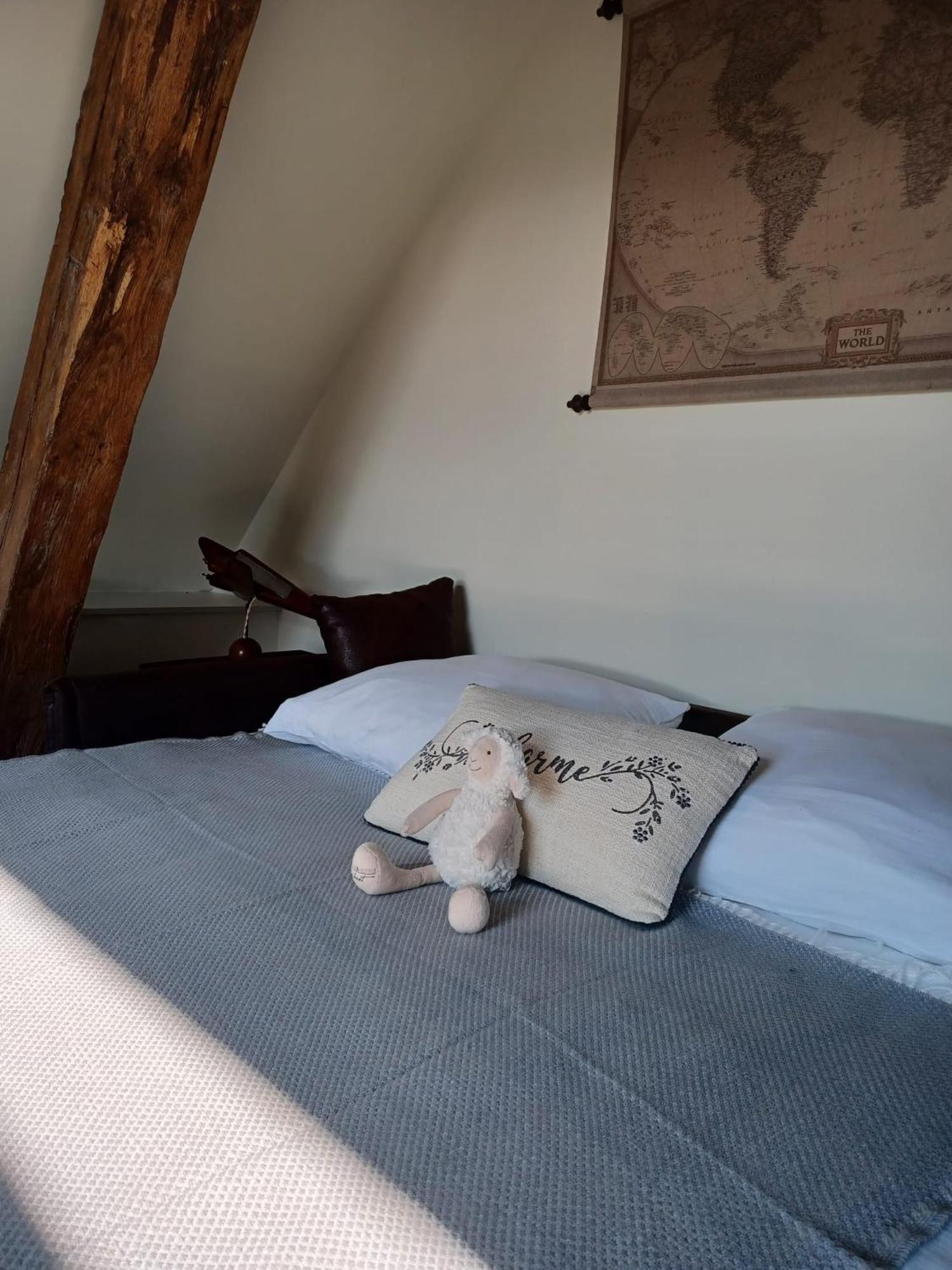 Chambre d'hôtes Au bord de Loire La Marche Exterior foto